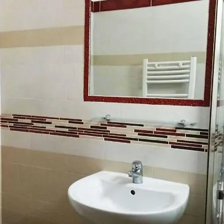 Mezzaluna Half Moon Hotel