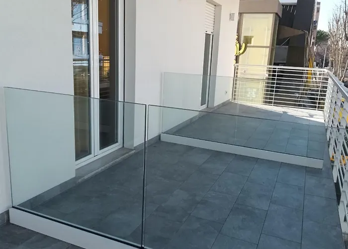 Отель Mezzaluna Half Moon Римини