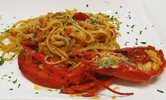 Mezzaluna Half Moon רימיני